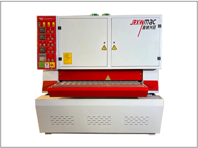 木工底漆（qī）砂（shā）光（guāng）機